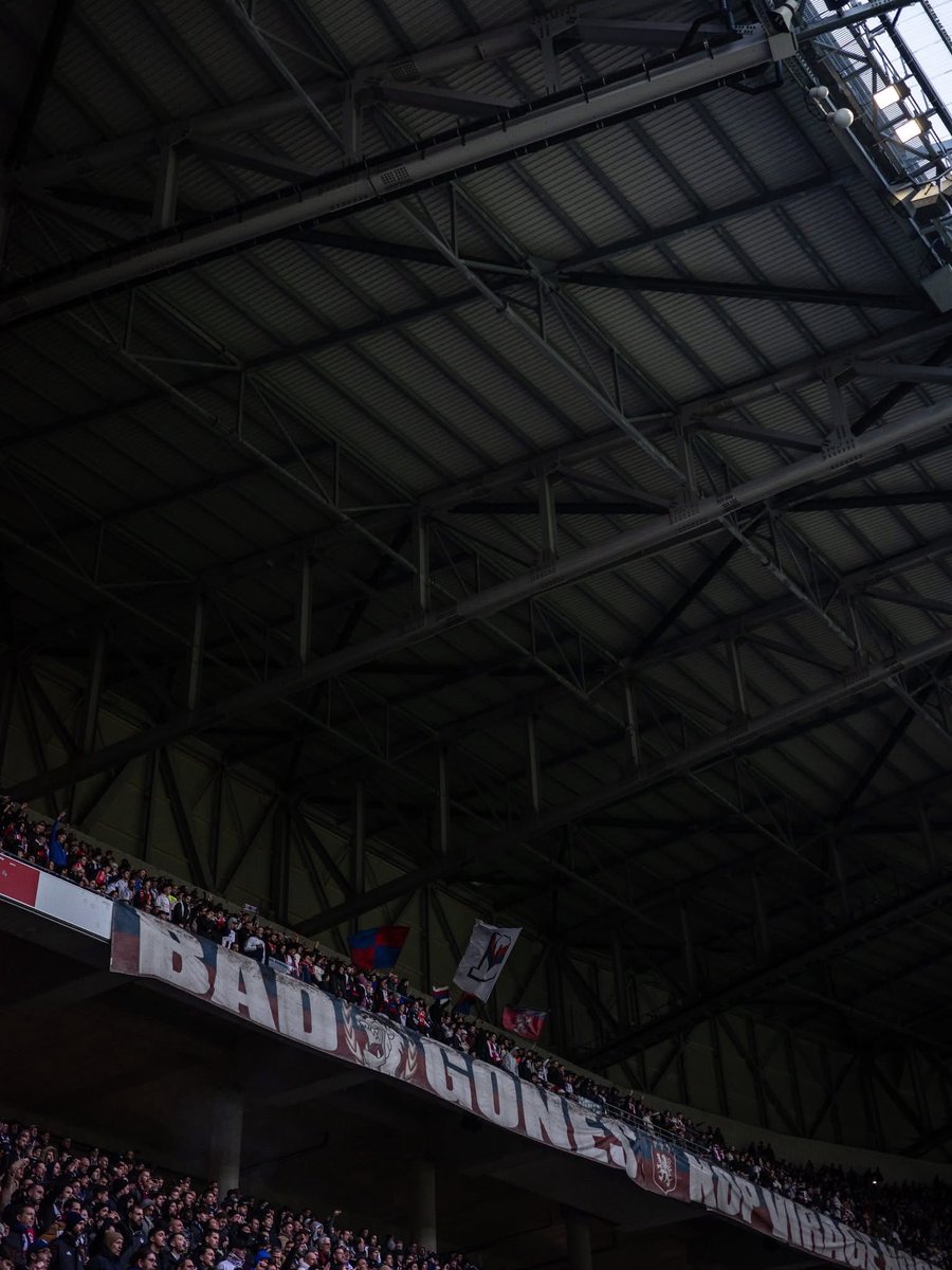 Le couturier du 405 tweet media