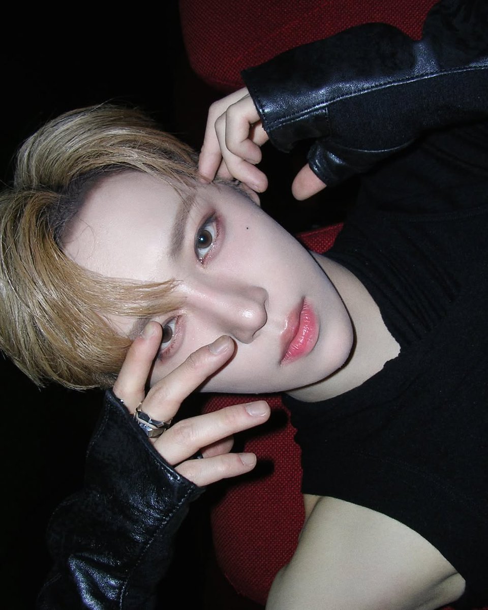 arnozharg's tweet photo. ᅠᅠᅠᅠᅠ
ᅠᅠᅠᅠᅠ- - ┈┈∘┈˃̶༒˂̶┈∘┈┈ - -
Main character energy, even in the dark.
ᅠᅠᅠᅠᅠ https://t.co/Jf2A8POb2r