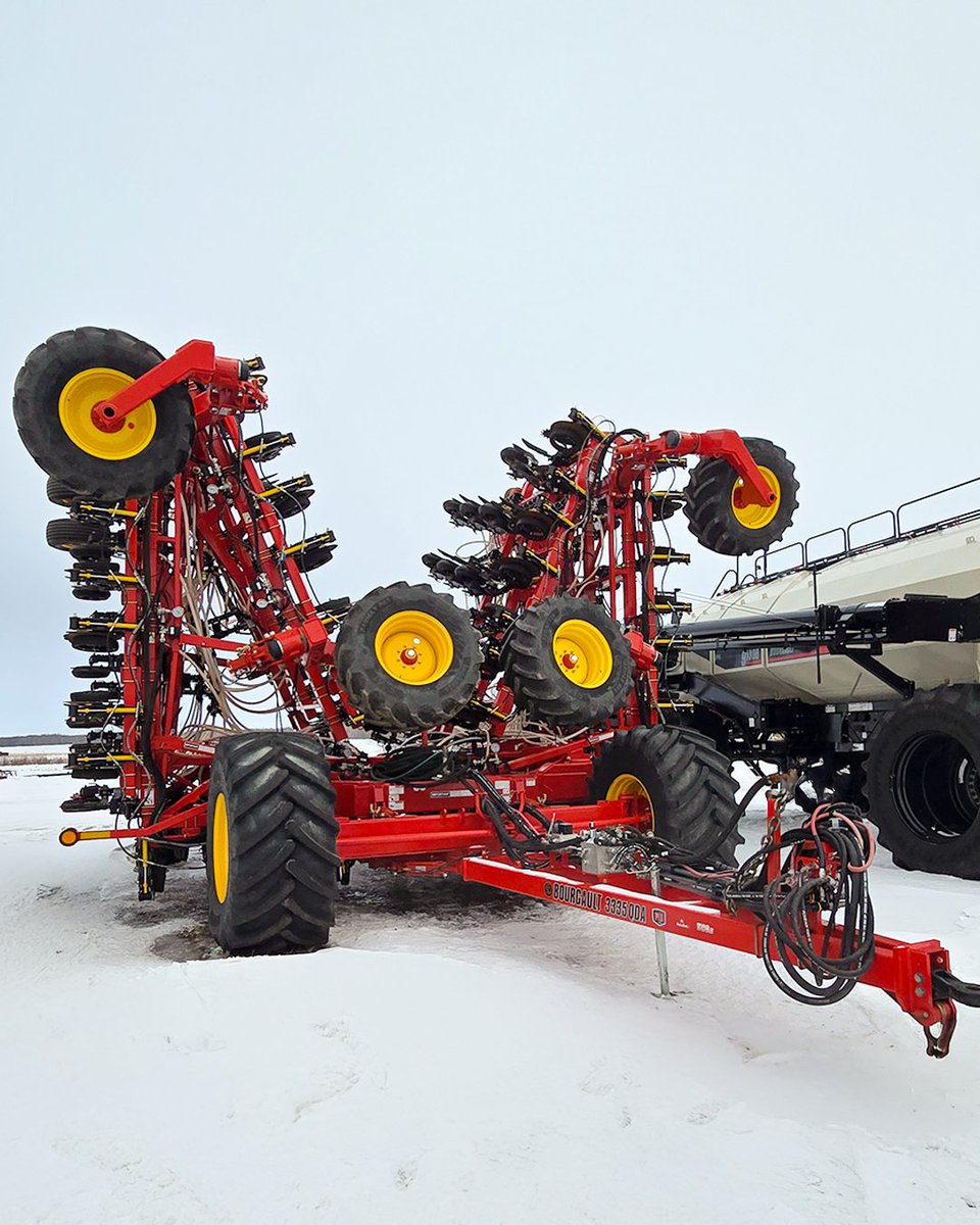 BourgaultAg's tweet image. Wrapped up and ready to Power Up your used Bourgault! Buy a 2015 or newer Bourgault Used Seeding System from an authorized dealer and get free factory upgrades at no extra cost! Now through May 31, 2026
#bourgault #PowerUp #upgrade