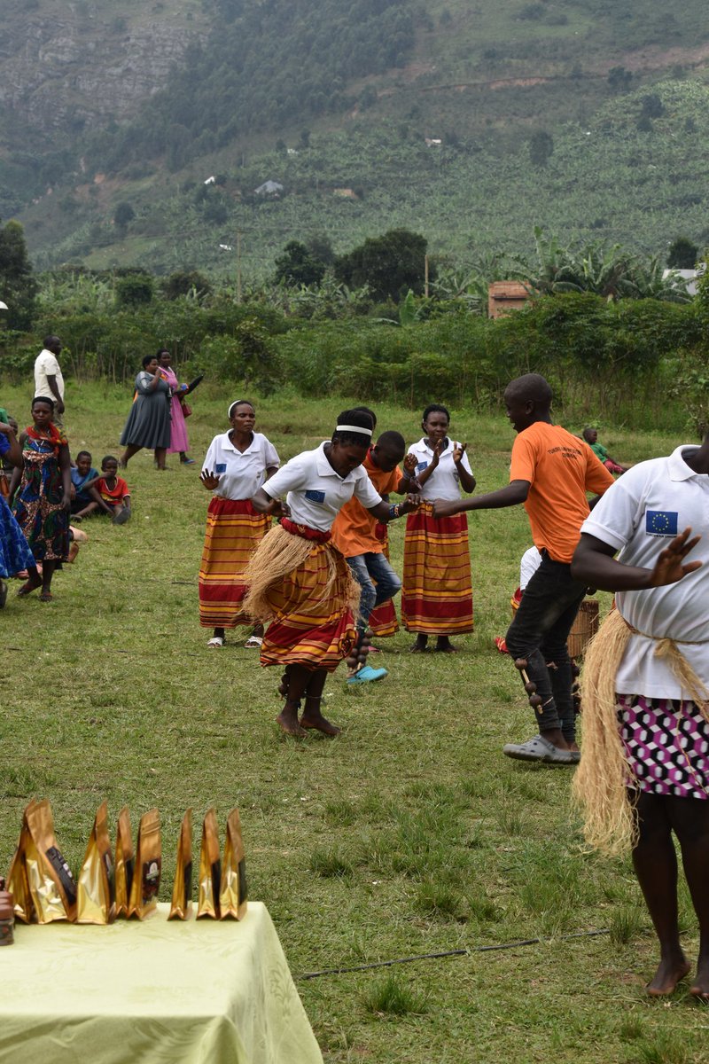 OctBinEvadiusT's tweet image. This evening, I had a discussion with Mr. @NduhuuraJonan (frame 1)  - the C.E.O of @CICD_Uganda, centered on advancing sustainable tourism development within the Luwero–Buhweju–Rwenzori triangle,a region endowed with rich biodiversity, cultural heritage, and immense…