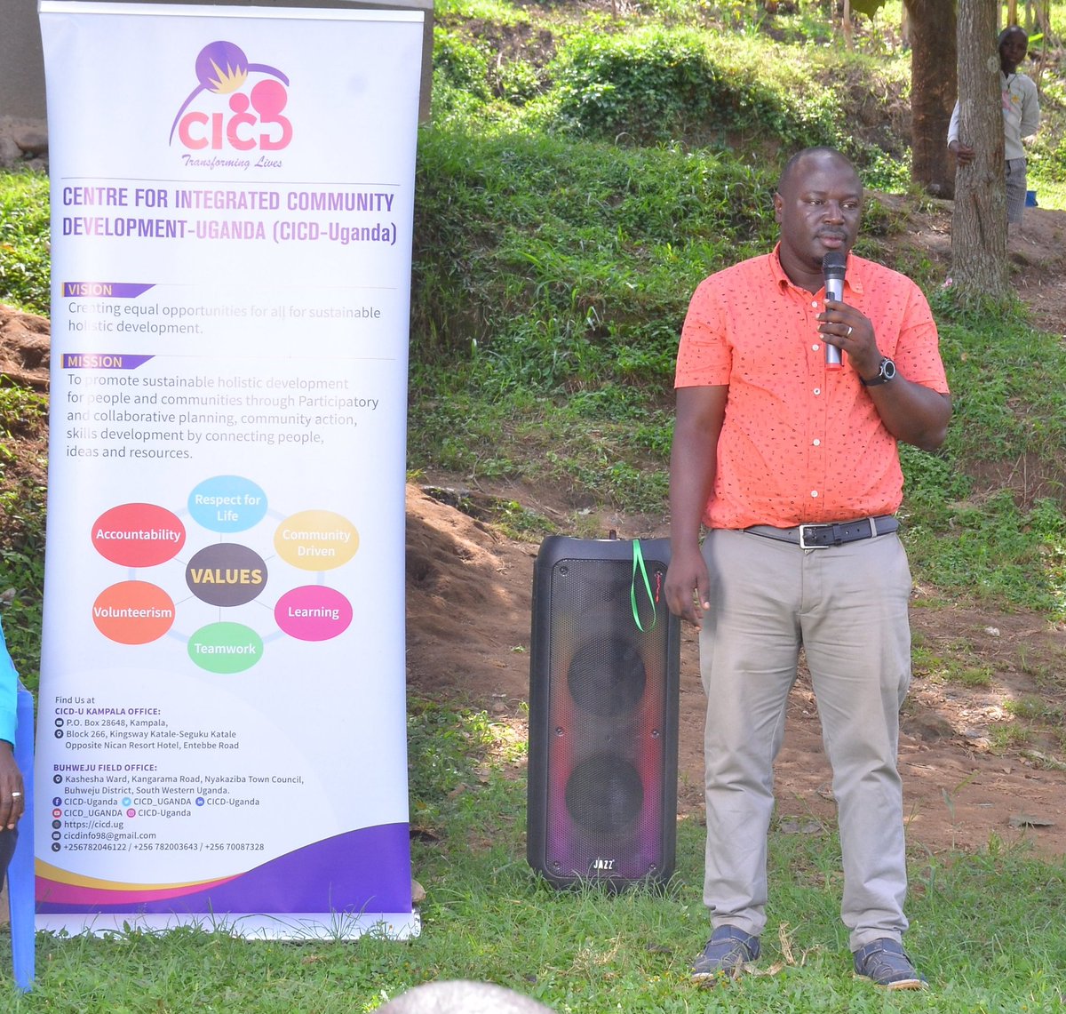 OctBinEvadiusT's tweet image. This evening, I had a discussion with Mr. @NduhuuraJonan (frame 1)  - the C.E.O of @CICD_Uganda, centered on advancing sustainable tourism development within the Luwero–Buhweju–Rwenzori triangle,a region endowed with rich biodiversity, cultural heritage, and immense…