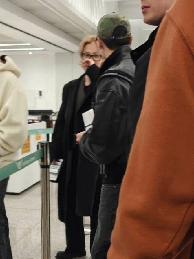 kookminville's tweet photo. BABIES https://t.co/HQWaw6ySUA
