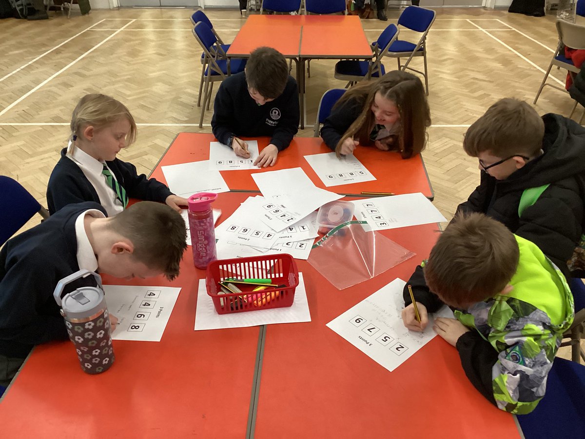 Mr Gardner tweet media