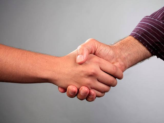 3rdMan13's tweet image. 😂