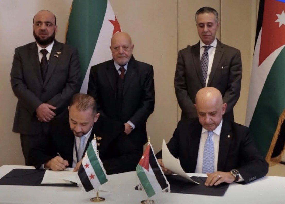 جهود مستمرة للتعاون الاقتصادي بين البلدين الشقيقين، تمثل بتوقيع اتفاقية تؤمة وتعاون بين غرفة تجارة دمشق وغرفة تجارة عمّان، بهدف تطوير العلاقات الاقتصادية والتجارية بين البلدين، وتسهيل عمليات التبادل التجاري، وتشجيع الاستثمار، وإقامة شراكات اقتصادية، وذلك بحضور وزير الاقتصاد
