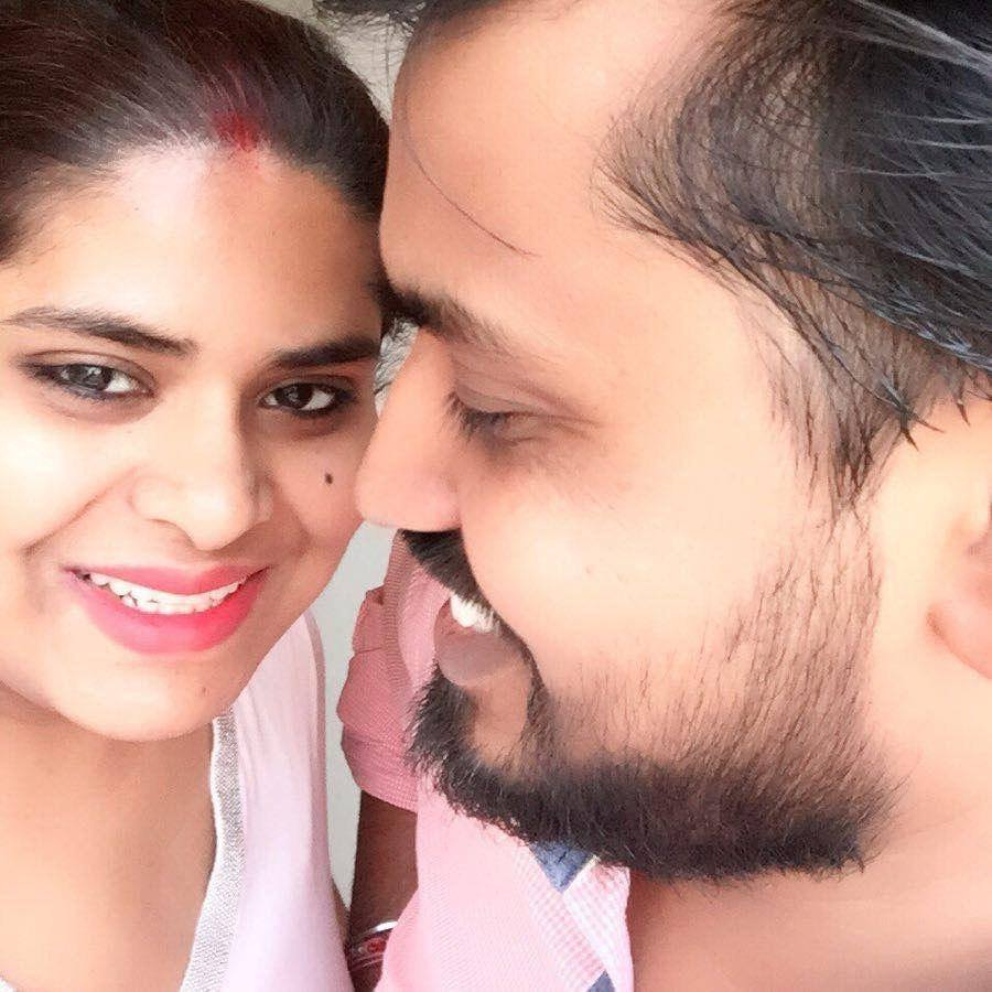 SanjDeep7's tweet image. I know a lot of things thanks to the late lady of my heart, #DeepshikhaSinghRana, who is the sole daughter of Late Lt Col Jitendra Kumar Singh Rana (V), but I never told anyone, and I would never tell anyone for national interests.

@narendramodi 
@RahulGandhi 
@Pawankhera