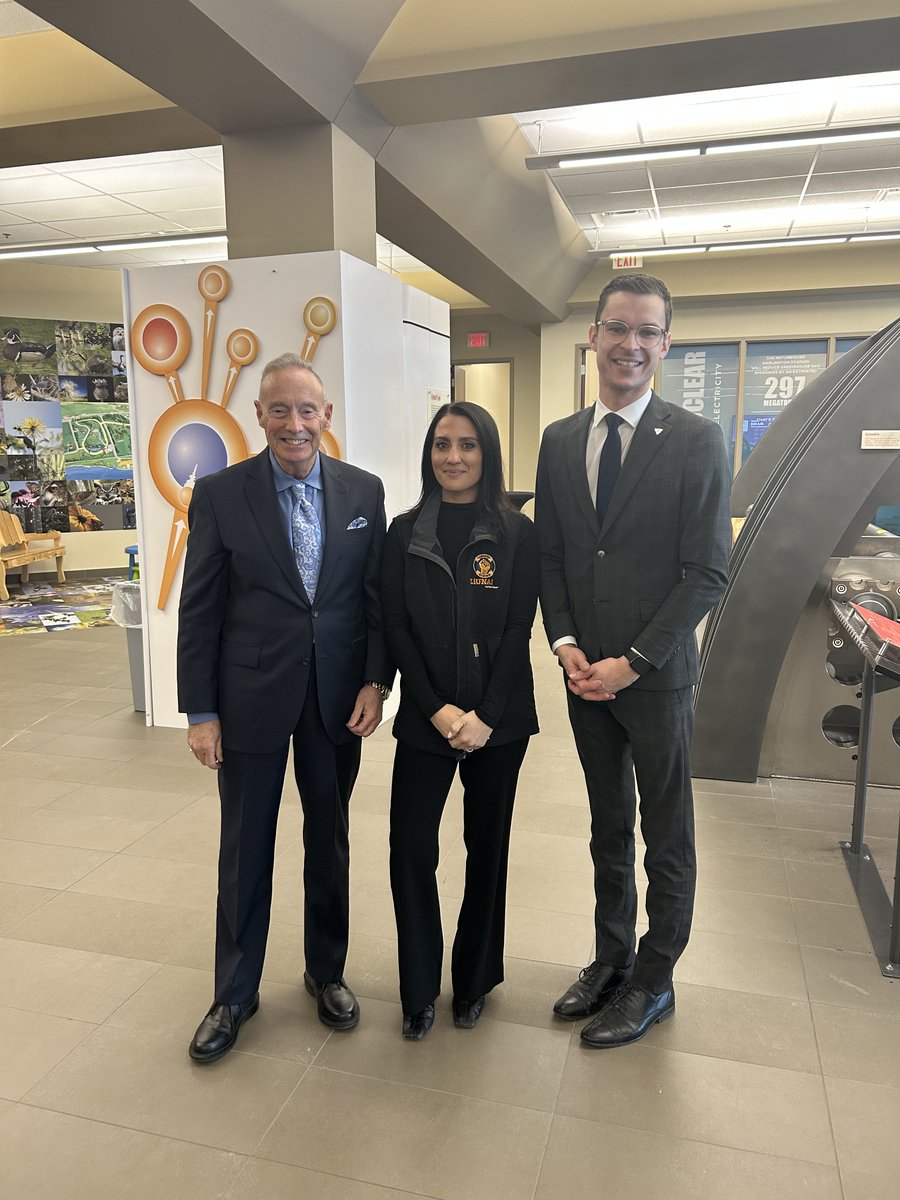 lornecoe's tweet image. Ontario is proving to the world that we can deliver major nuclear energy projects on-time, and on-budget

Months ahead of schedule &amp;amp; $150M under budget for the full project, @Sflecce  announced the successful completion of the Darlington Unit 4 refurbishment.

A #MadeInCanada win