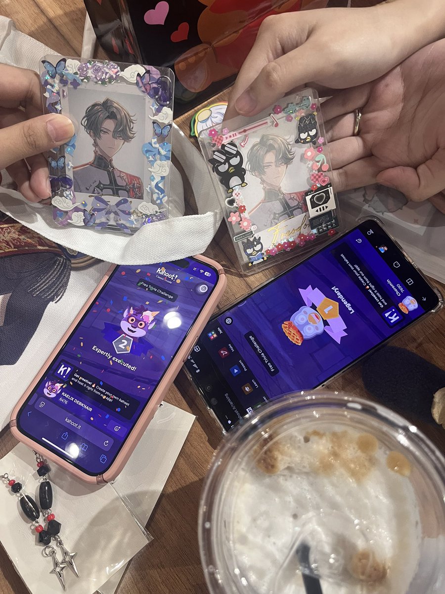 minminelle's tweet photo. otsuuu had so much fun w/ dorefam yesterday ❤️🦔

#CrownedByDesign2026 
#FreoBirthdayEvent https://t.co/iS3LnEQmnq