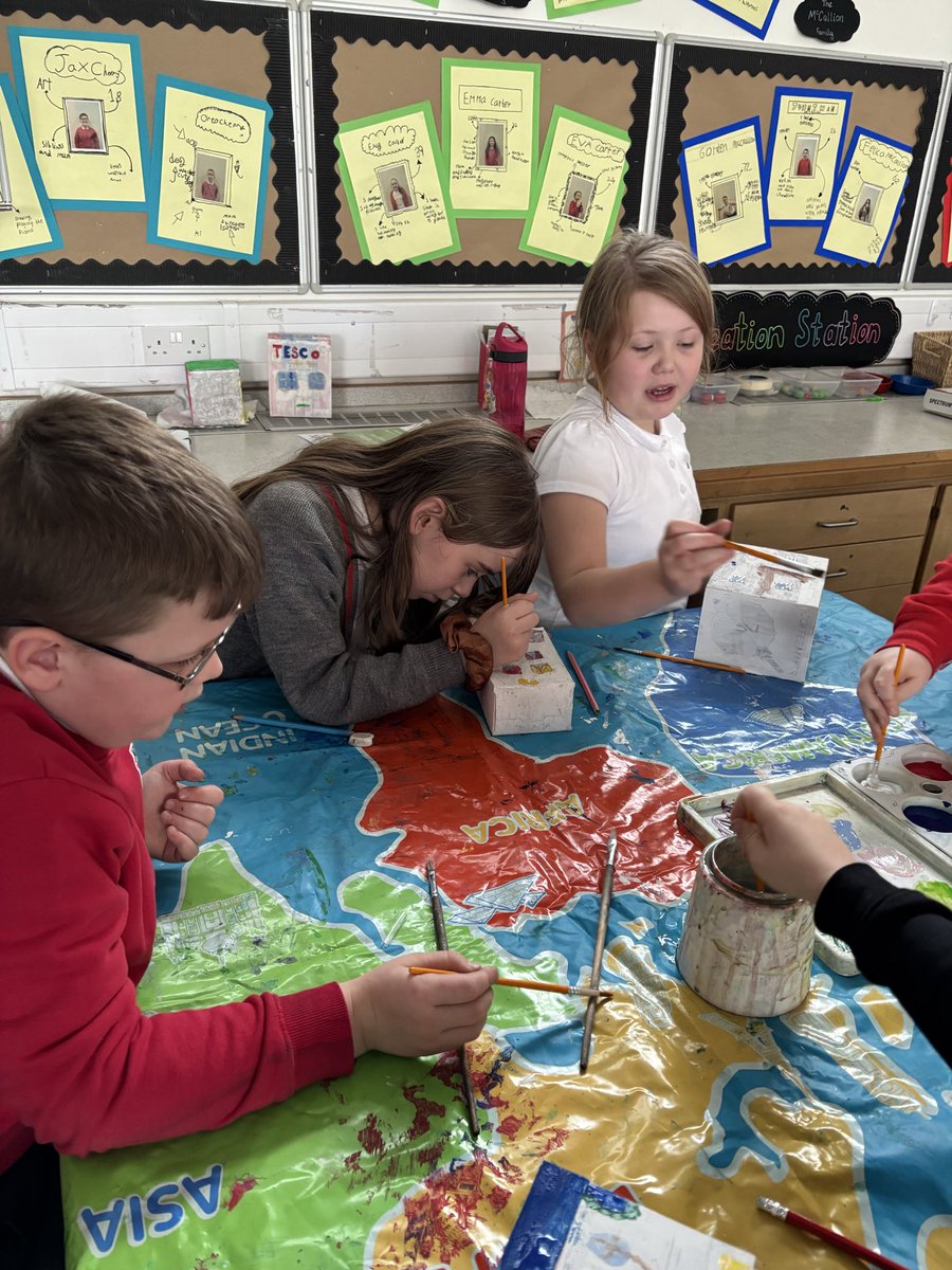 Miss Swinney 🧡 tweet media