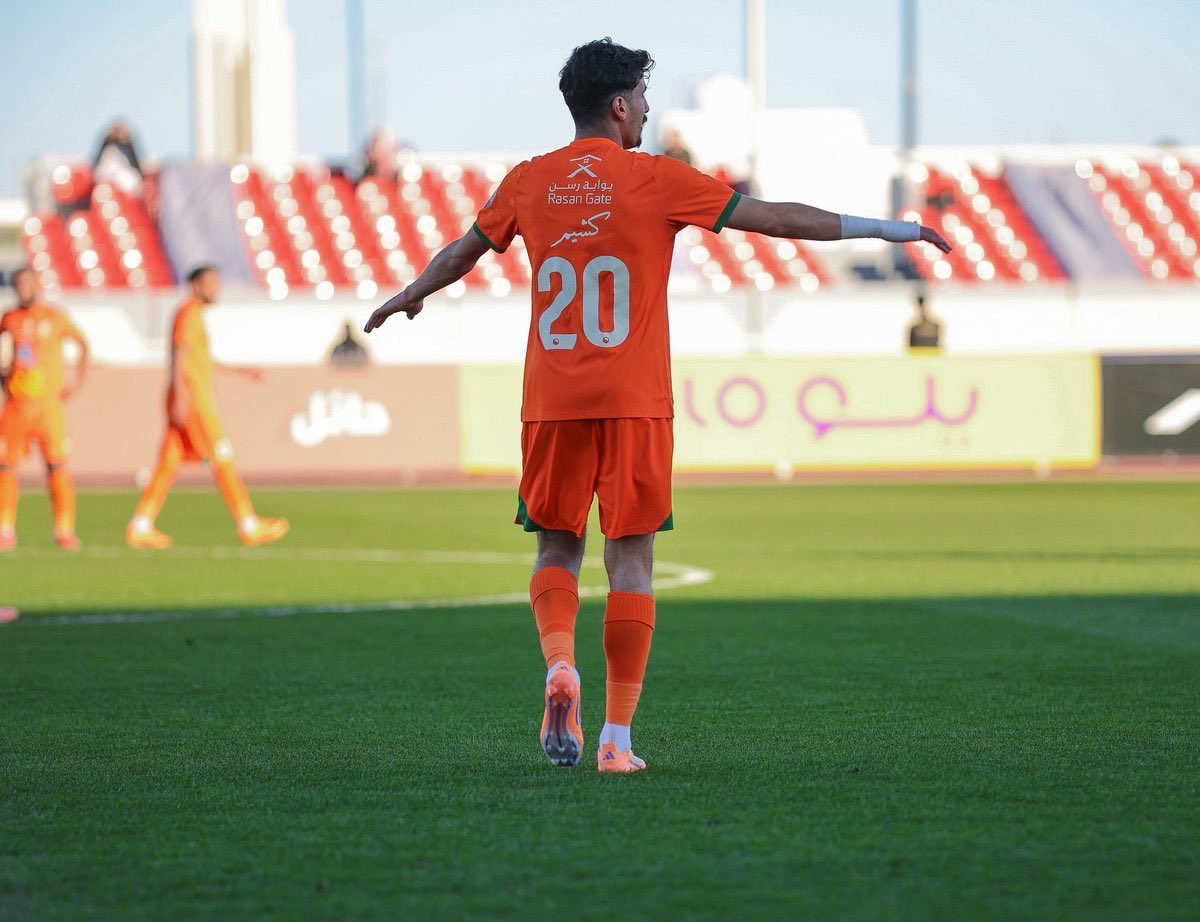 المهاجم الأول بكأس العالم 2026 قادم
☝️💛💙🖤