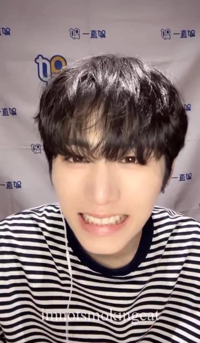 mycatdongmin's tweet image. little baobao i love you and how cute your box smile is