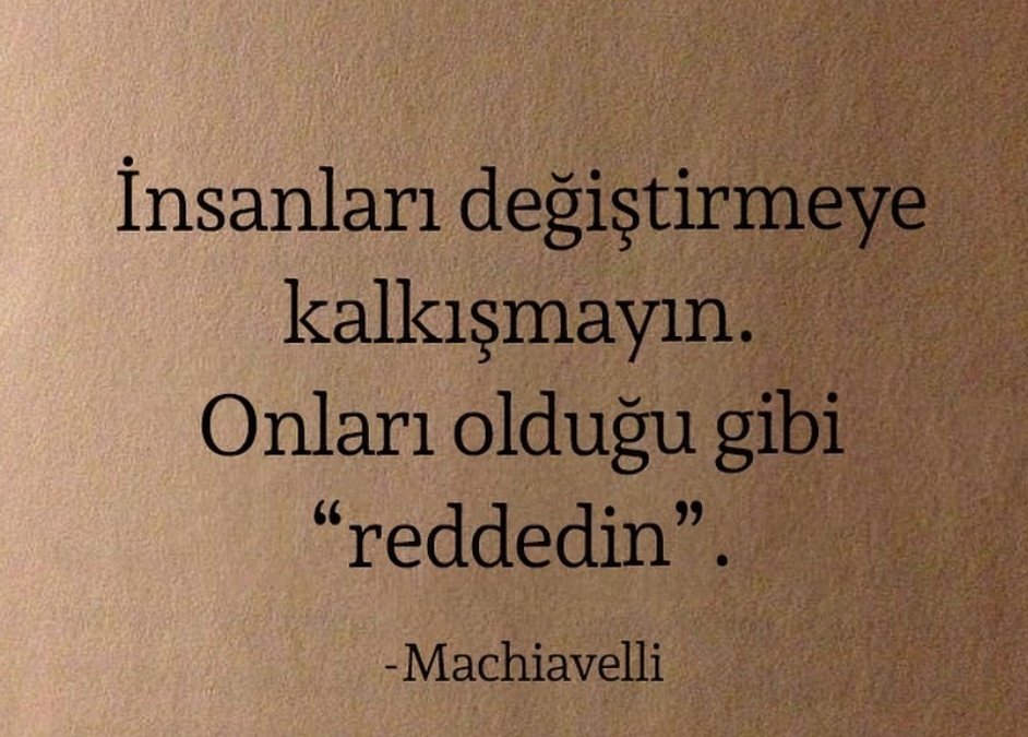 Mesai bitince psikiyatrist kimliğimi de, hipokrat yeminimi de, hümanist duruşumu da ofiste bırakır çıkarım, ilişmeyin bana, temizlik yapacağım 😤😂