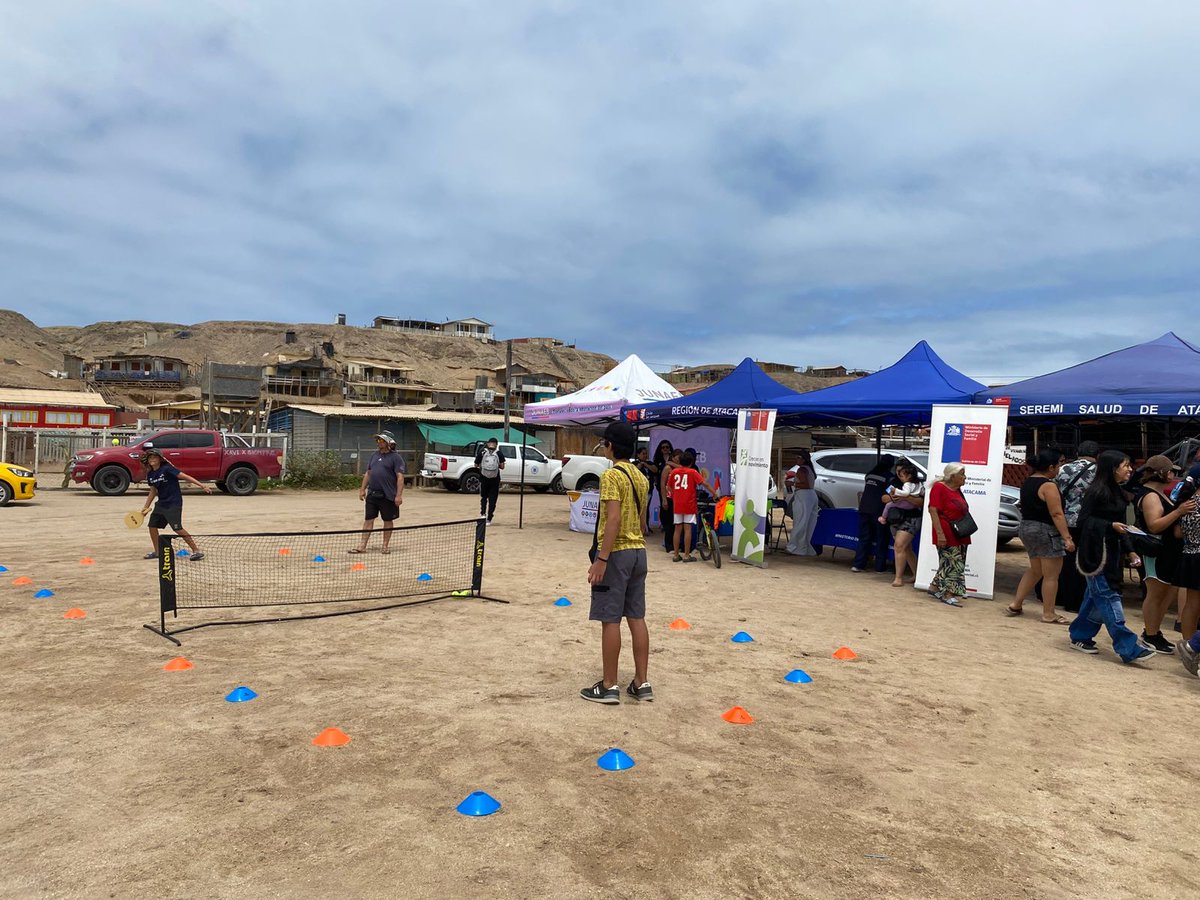 Buenas Noticias #Caldera ‼️
Con el objetivo de promover una vida saludable, hábitos alimenticios, ejercicios y salud mental, la Mesa del Sistema <a href="/EligeVivirSano/">Elige Vivir Sano</a> #Atacama, encabezado por el <a href="/MinDesarrollo/">Ministerio de Desarrollo Social y Familia</a>, se desplegó con múltiples servicios públicos en el litoral de #PuertoViejo
