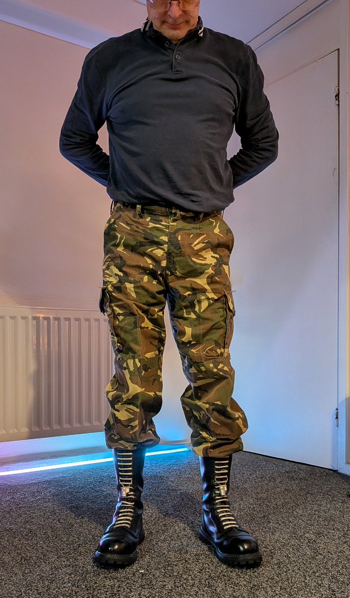 🔒 Day 163 - Front cage of the belt removed while a small reoccurring abscess heals.

It thanks MASTER <a href="/captain_tx92/">CaptainTX</a> for HIS guidance and keeping it under HIS control throughout this latest hiccup.

Am well proud to belong to YOU MASTER ☺️

#chastity #permalocked #skinhead