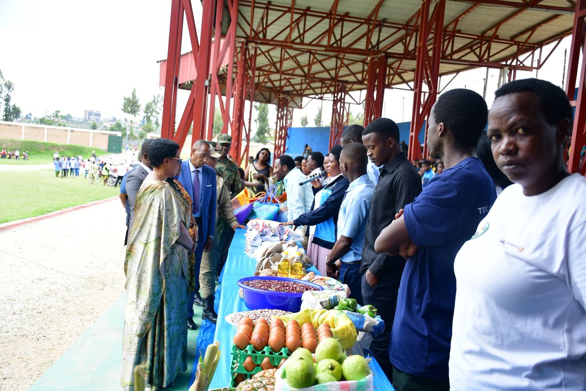 NacRwanda's tweet photo. #celebration of  the 32nd #NationalHeroesDay @Nyamagabe  #NacRwanda stand forward for #patriotic #Actions https://t.co/z8Dw6w5huu