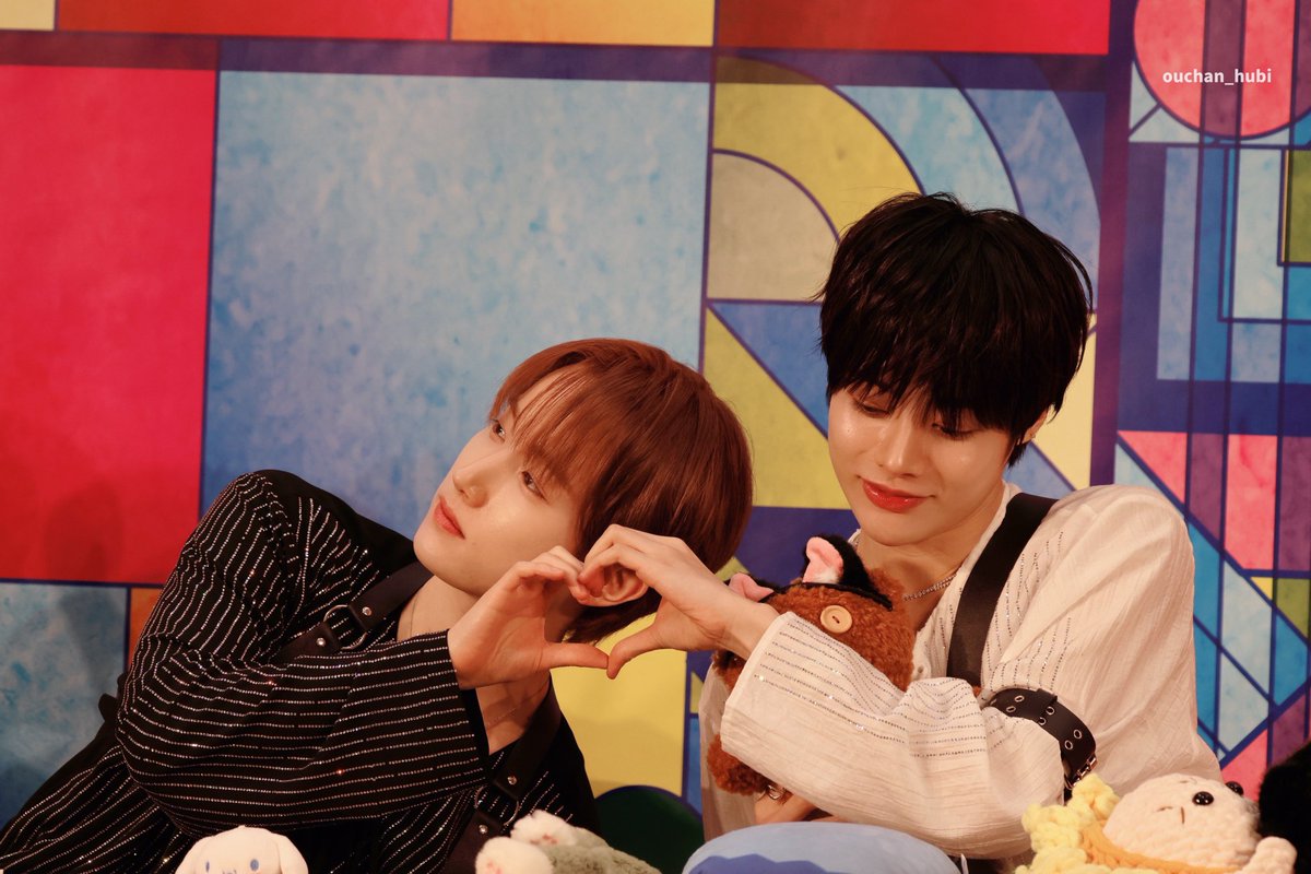 So sweet~🥺
#TEMPEST #템페스트 #BONBIN #본빈즈  #HANBIN #한빈 #HYUK #혁