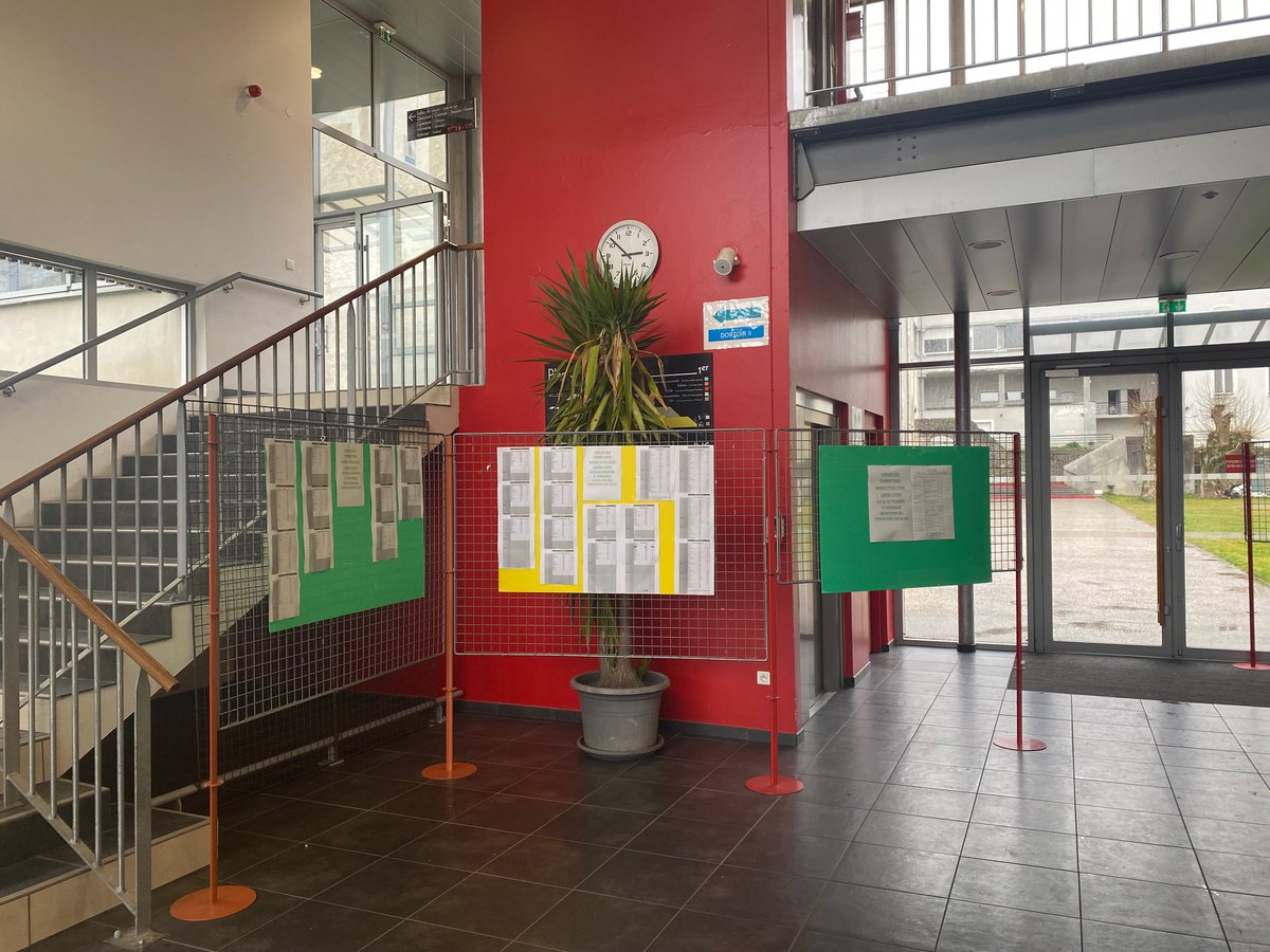 LYCÉE JACQUES MONOD LESCAR tweet media