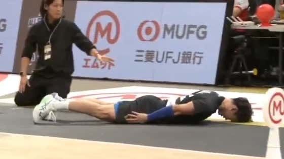 barstoolsports's tweet photo. Japanese Volleyball Player Completely Changes The Apology Game Forever With This Face-First Sliding Sorry https://t.co/Ebm36H2NQ5 https://t.co/1hOHswqfDH