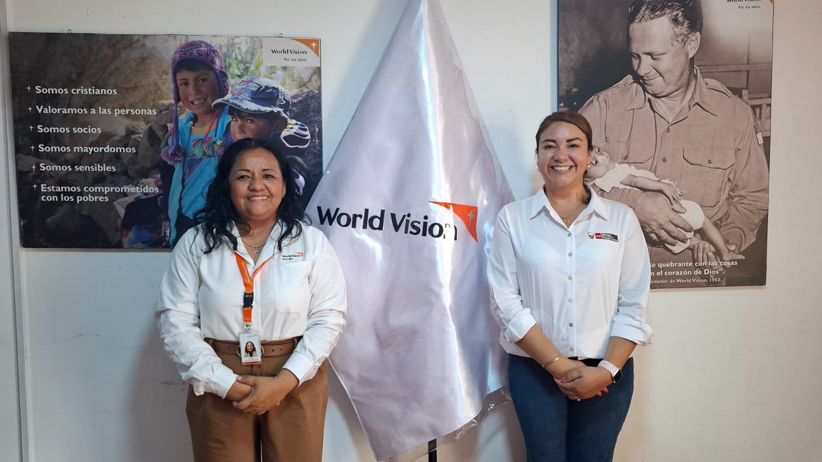 WorldVisionPeru's tweet photo. Recibimos en la oficina de @WorldVisionPeru – La Libertad a la viceministra del @MimpPeru, Ruth Huamán, quien conoció de cerca la implementación de la Plataforma Regional de Voluntariado, espacio que presidimos en la región. https://t.co/OSy4IOHVmM