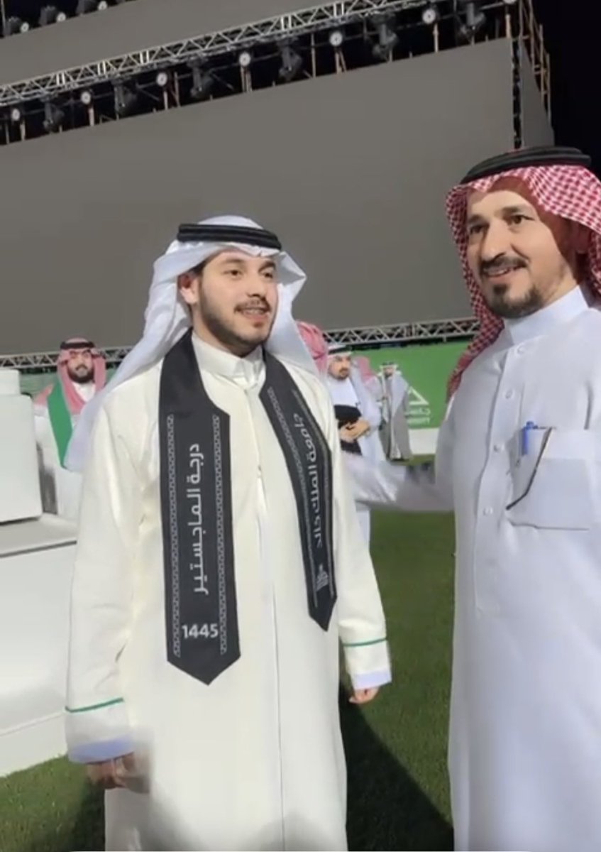 عائض بن محمد آل عبيد tweet media