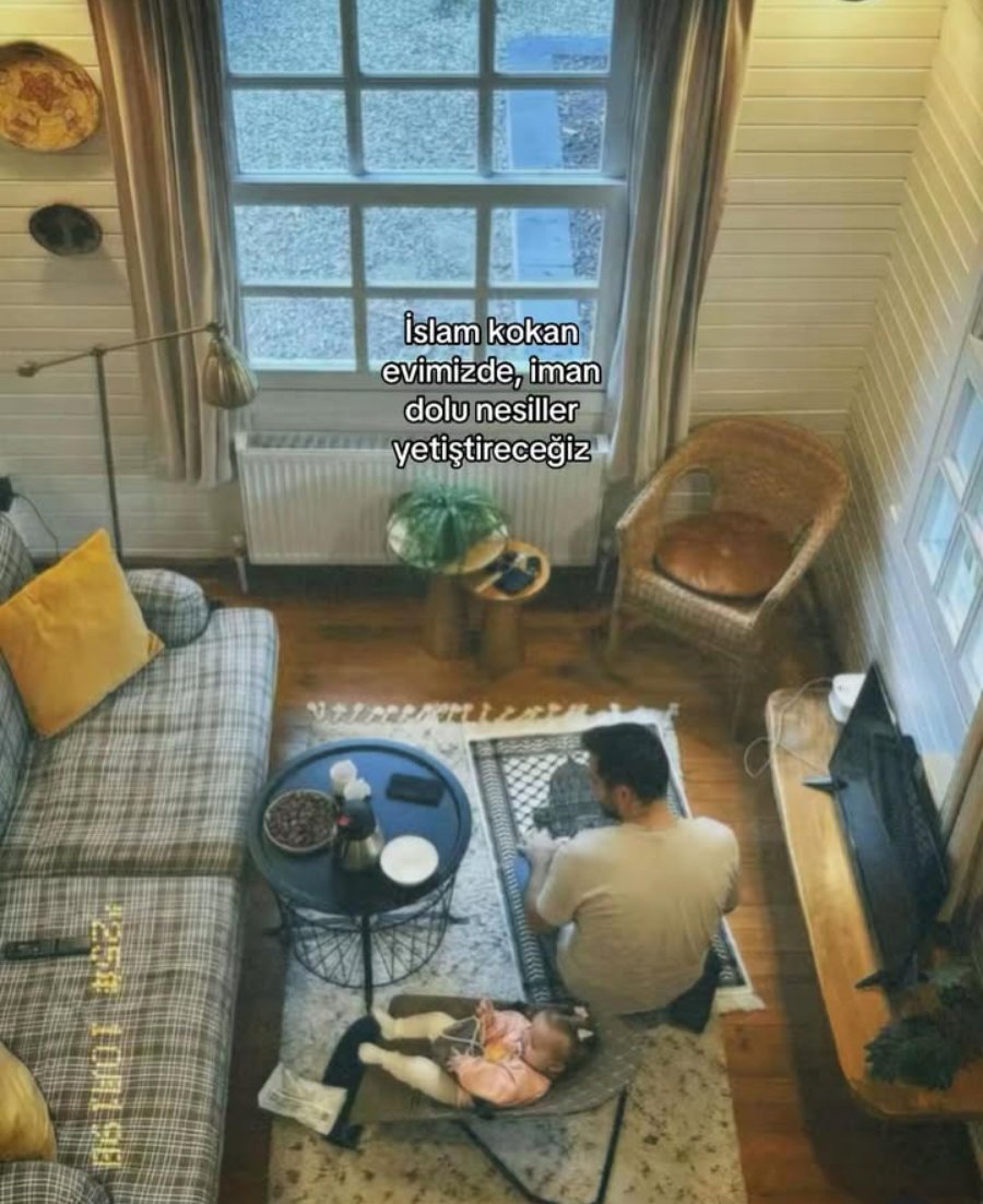 tesadüfen tanisacaksin, tüm geleceğin o olacak.