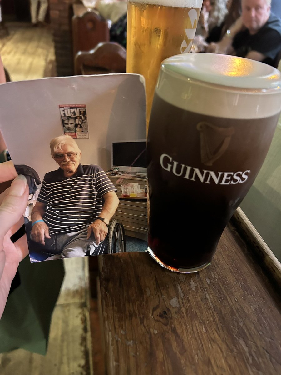 Sarah Drinks Guinness tweet media