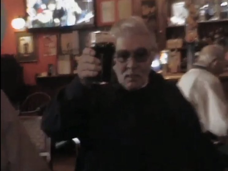 Sarah Drinks Guinness tweet media