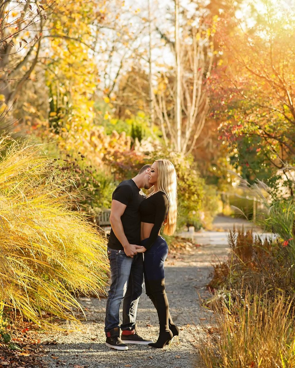 Briana Theroux tweet media