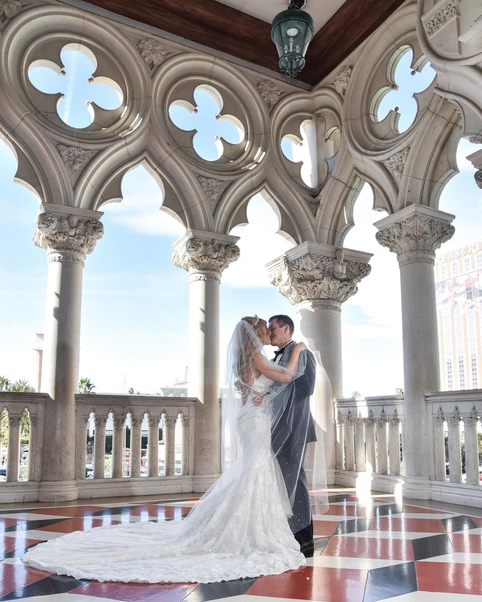 Briana Theroux tweet media