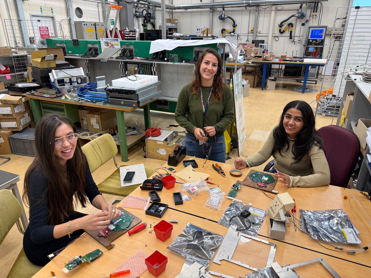 Busy bees at CERN! 🐝

Our physicists are carefully assembling minimal detector blocks based on hexagonal silicon modules.
These will be stacked to build a small test version of the new HGCAL calorimeter for the High‑Luminosity LHC era.

🏆 HGCAL Image of the Month
📸 Andre David