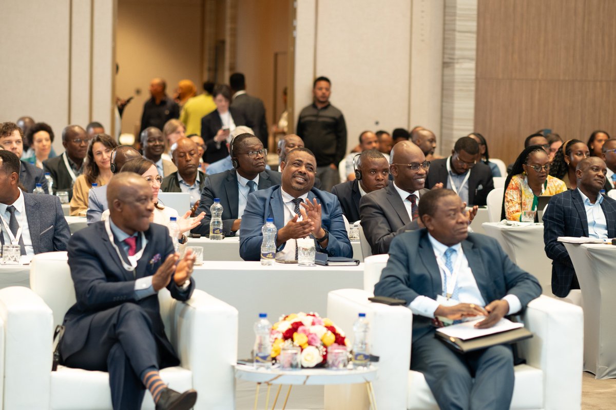 UNIDO_Ethiopia's tweet photo. 🎙️ At the High‑Level Policy Forum, UNIDO Rep Dr. Kargbo highlighted ACT’s unique mission: integrating and sharing value along a truly global coffee supply chain. He called for collective action, innovation and investment to build a resilient, sustainable African coffee sector. https://t.co/MpbvD7dz1u