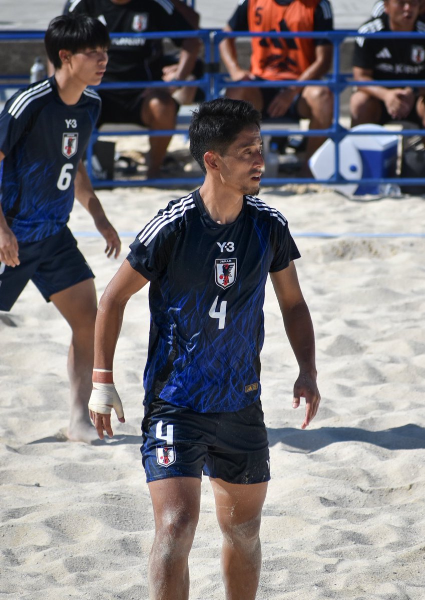 dorsalmfc's tweet photo. 【2025.10.4 / 2025.10.5  Photo📷🇯🇵】
⁡
🏆Japan Beach Soccer National Team International Friedly Match
⚽️JAPAN🇯🇵 - PORTUGAL🇵🇹
📍西原きらきらビーチ（沖縄）

⁡森岡亮太
@ryota_morioka 

@macot07fbs_photo 
写真のご提供ありがとうございました🙇‍♂️ https://t.co/1luiTcC3Pf