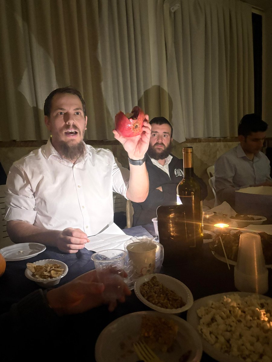 Yeshivat Sha'alvim tweet media