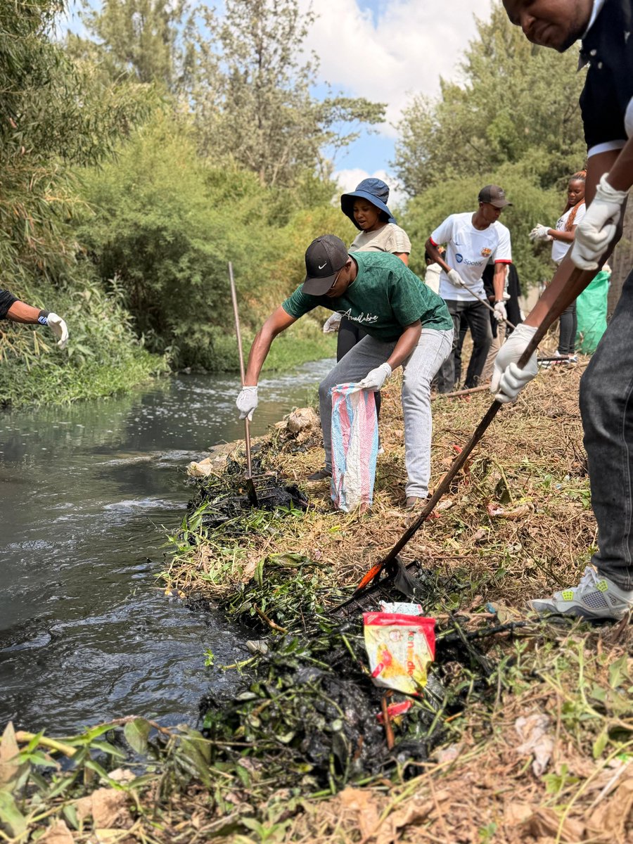 lake_youth86183's tweet photo. As we crown #WorldWetlandsDay2026 just imagine out of 47 counties only @NakuruCountyGov & other 4 counties have developed waste management policy.This is a bold step 4 a lasting solution to our wetlands' protection from pollution.
#Catchment2tap
#Youths4climateAction https://t.co/IH6ZVwEARm