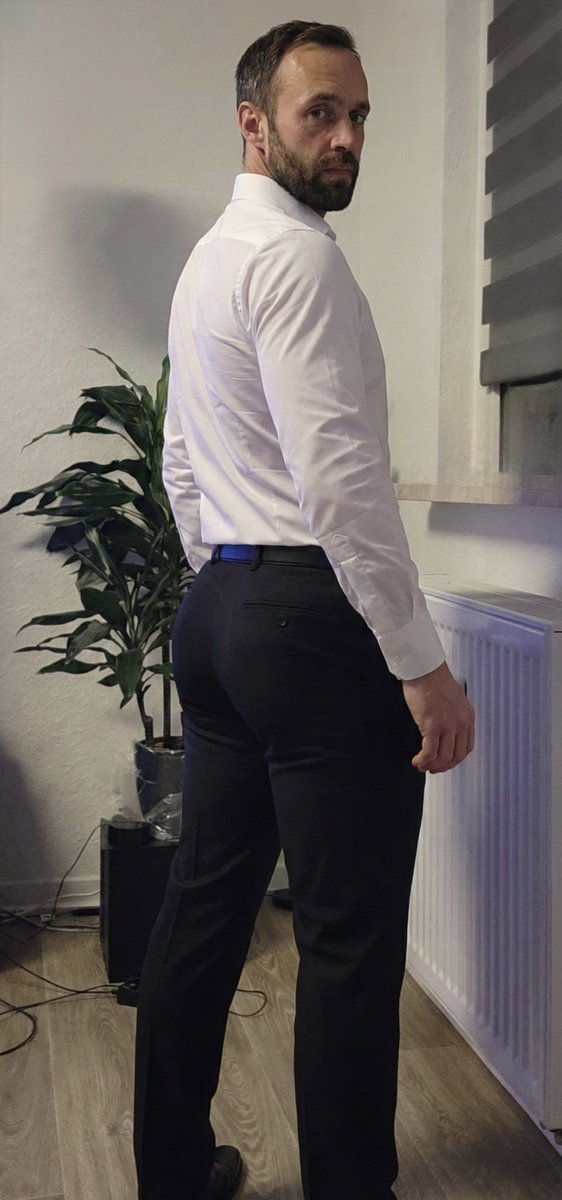 #daddysuit #suitdaddy #suit #suitandtie #gaysuit #suitcock #menatplay #suitfetish #daddy #daddyinsuit #suitsocks #socksfetish #suitdad #tiesuit