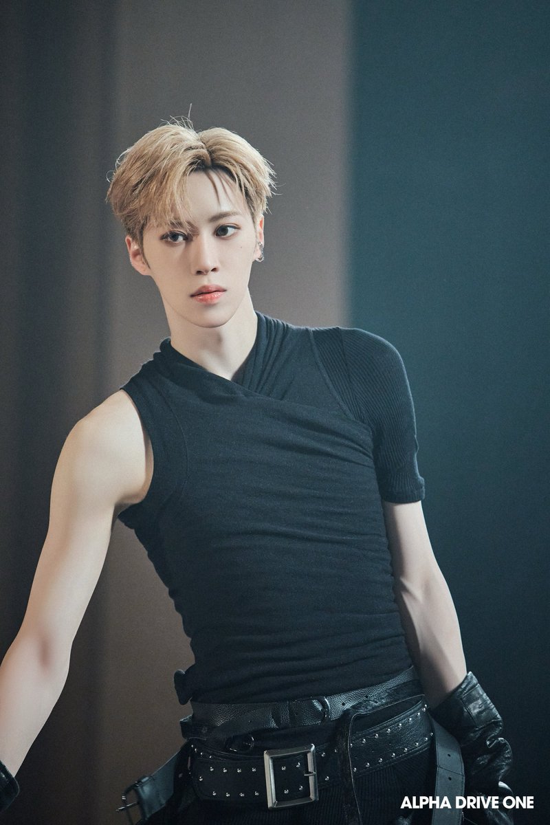 𓋜 𓈒 ݁ ARNO ᯓ∘ꕤ #아르노 #ジアハオ #ARNO #알파드라이브원