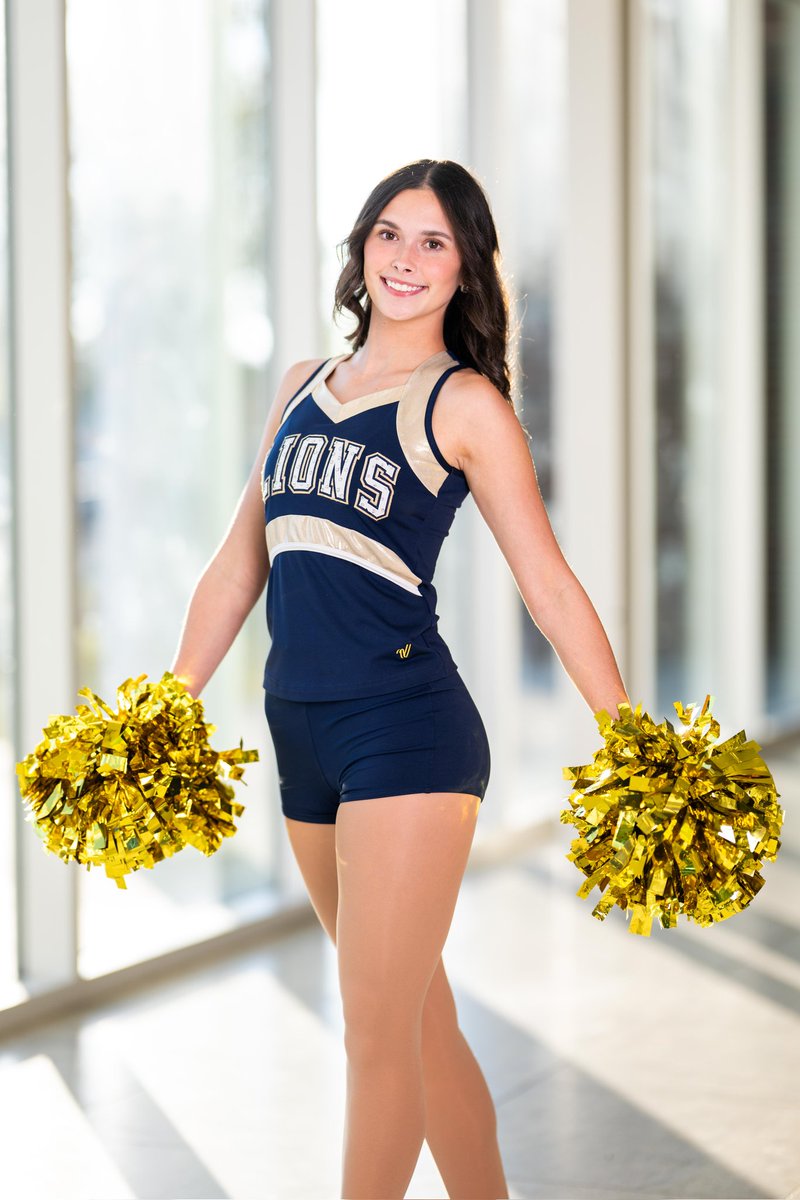 AmyParten32's tweet photo. Media Day pictures are in! 2025-2026 East Texas A&amp;M University Dance Team 💙💛💙 #LDT #ETAMU #Lions https://t.co/ftfUNTltND