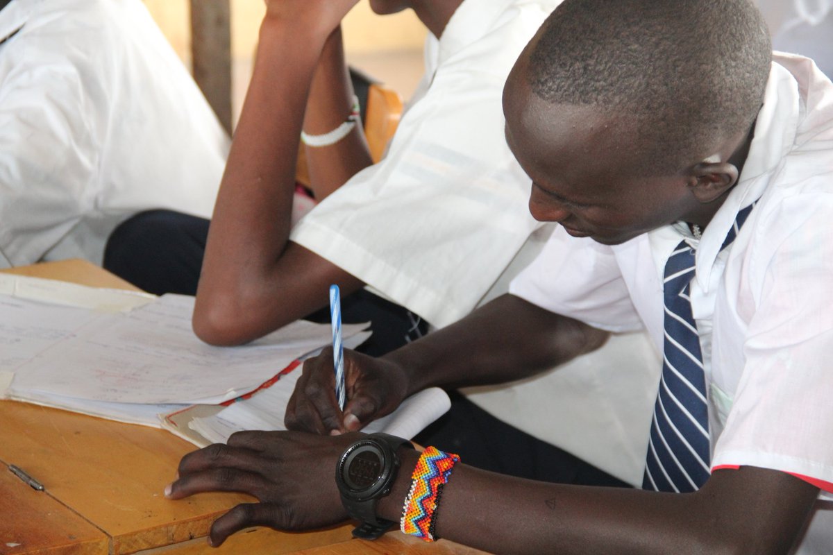 Simamaproject's tweet image. Building confidence, self belief and positive mindsets one school at a time.

#simamaproject #education #empowerment #outreachsessions #selfesteem