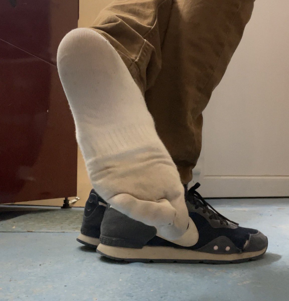 Mr.XLfragrant tweet media