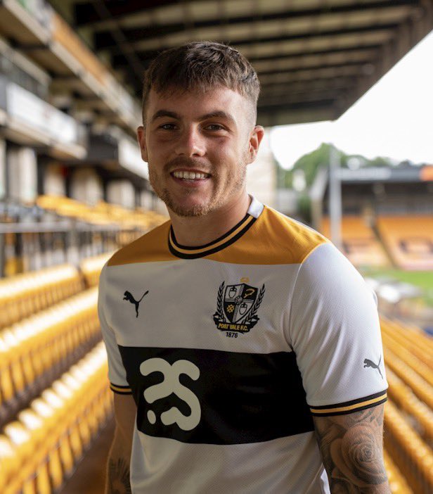 SportsPeteO's tweet photo. Port Vale defender Mitch Clark has agreed a loan move to Fleetwood. #pvfc #ftfc #DeadlineDay https://t.co/A0MxOOumTf