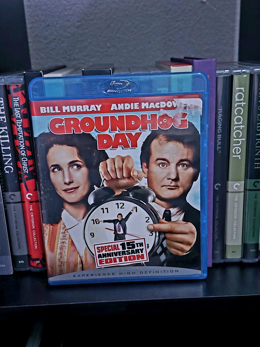 Now Watching: Groundhog Day (1993)

It just felt a little appropriate to commiserate the day we as a society let a furry woodland creature dictate the weather for us by revisiting this Bill Murray classic for the first time in more than a decade #movies #film #groundhogday