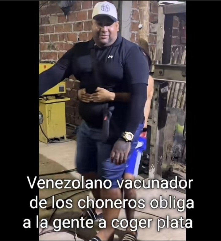 me siguen llegando integrantes del gdo choneros que tienen en sosobra al cantón junin, yo les digo que de nada sirve por que nadie hace nada más de 1 año revelando toda la estructura criminal y ni un solo detenido de los peces gordos, un par de pendejos detenidos y salen libres.