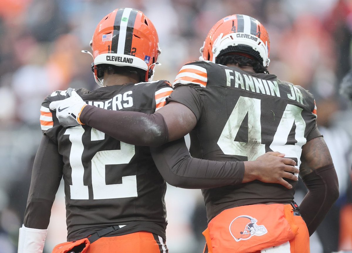 𝐁𝐄𝐒𝐓 𝐒𝐓𝐄𝐀𝐋𝐒 𝐎𝐅 𝐓𝐇𝐄 𝟐𝟎𝟐𝟓 𝐍𝐅𝐋 𝐃𝐑𝐀𝐅𝐓

(Drafted Round 3 or later)
1.Harold Fannin Jr. (Round 3)
2.Kyle Monangai (Round 7)
3.Shedeur Sanders (Round 5)
4.Deone Walker (Round 4)
5.Xavier Watts (Round 3)