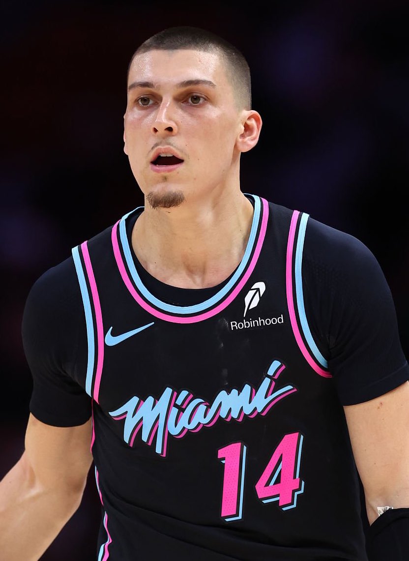 TheDunkCentral's tweet image. The Milwaukee Bucks want Tyler Herro and all of Miami’s young players in exchange for Giannis Antetokounmpo, per @BrettSiegelNBA