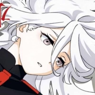pinwvl's tweet photo. #NewProfilePic rip my favorite pfp u fought well 🥀 https://t.co/deaBBjUve5