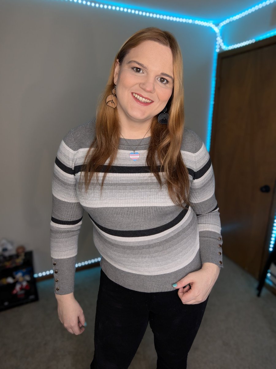 sophi.bloomsvt tweet media