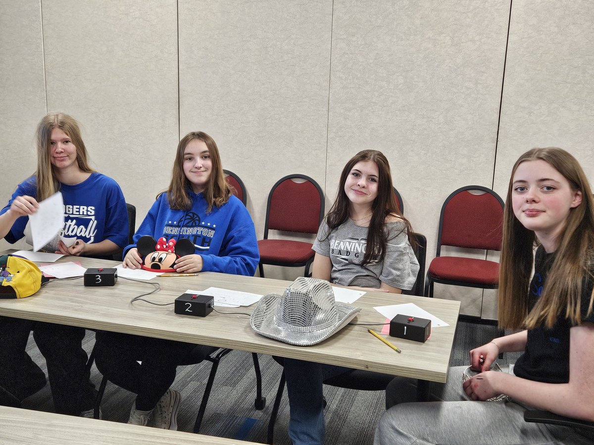 Miss Fitzgerald tweet media