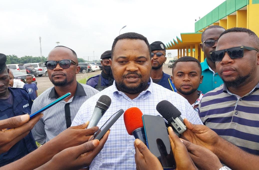 #KISANGANI / Attaque à l’aéroport de Bangboka: l’Honorable Fontaine Mangala Sakilikili <a href="/FontaineMangala/">Fontaine MANGALA</a> appelle au calme et à la vigilance 
➡️kis24.info/kisangani-atta…