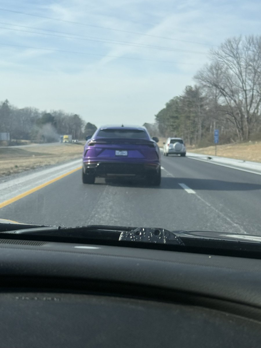 that_oddkid's tweet photo. Niggas will see something out of the ordinary on their weekly routine and consider it a sign from god, I think it’s dumb 
But anyway, I see a lambo urus on the hw today, I think it’s a sign from god https://t.co/XI1BpEdA8p