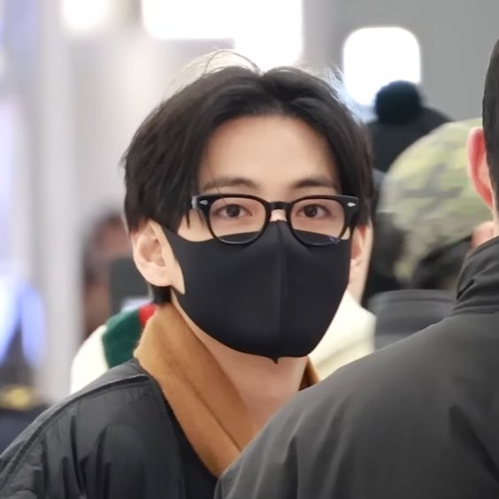 celesvntae's tweet photo. he is so adorable <3 https://t.co/qeyDkCK9UZ